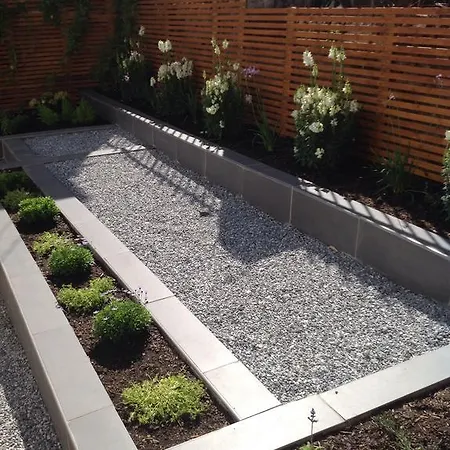 Le Fond De La Cour Frühstückspension Honfleur