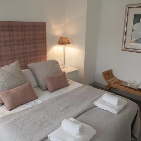 Le Fond De La Cour Bed & Breakfast Honfleur