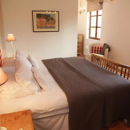 Bed & Breakfast Le Fond De La Cour