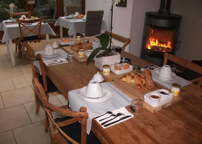 Bed & Breakfast Le Fond De La Cour Honfleur